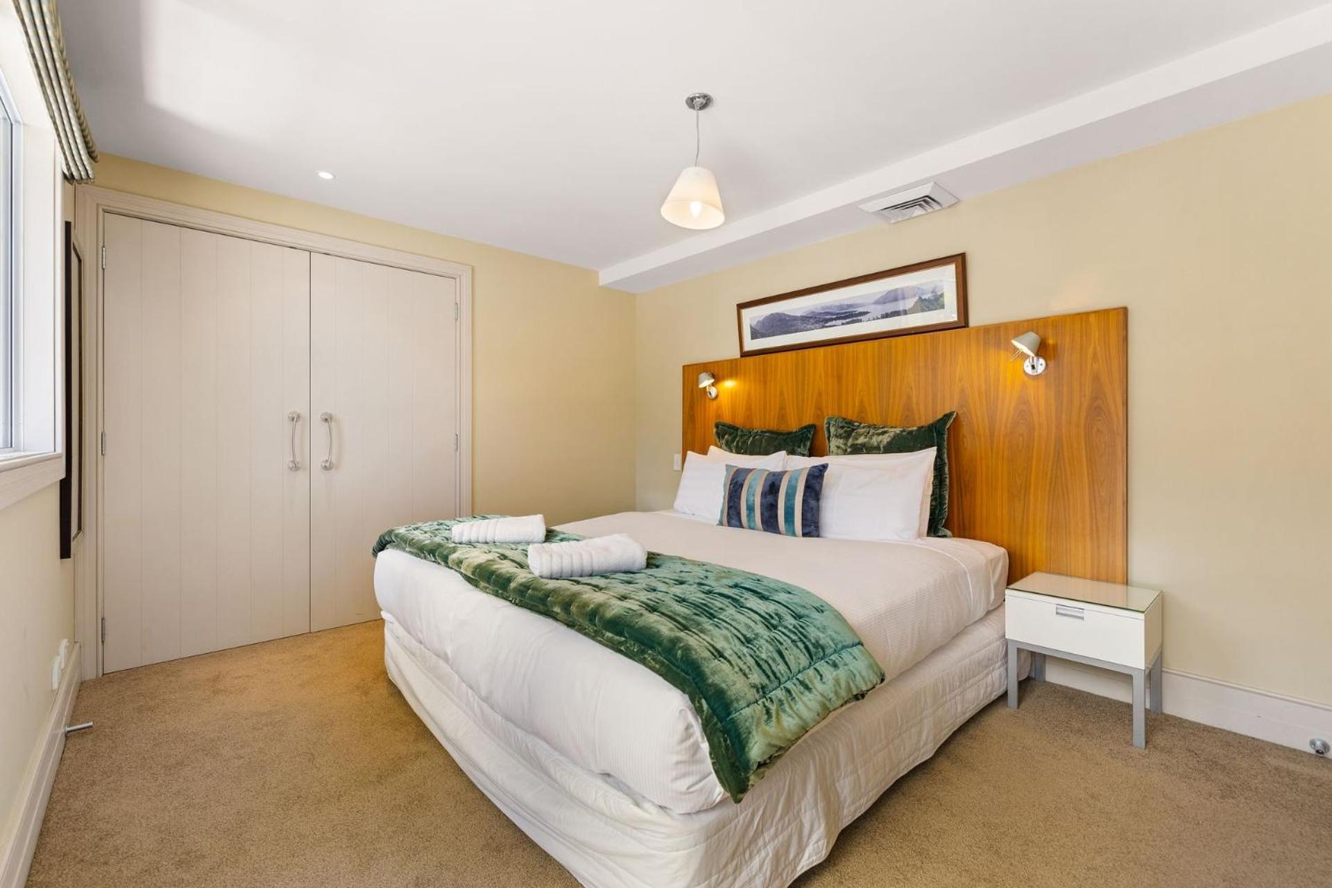 Chambers City Centre Penthouse Квинстаун Экстерьер фото